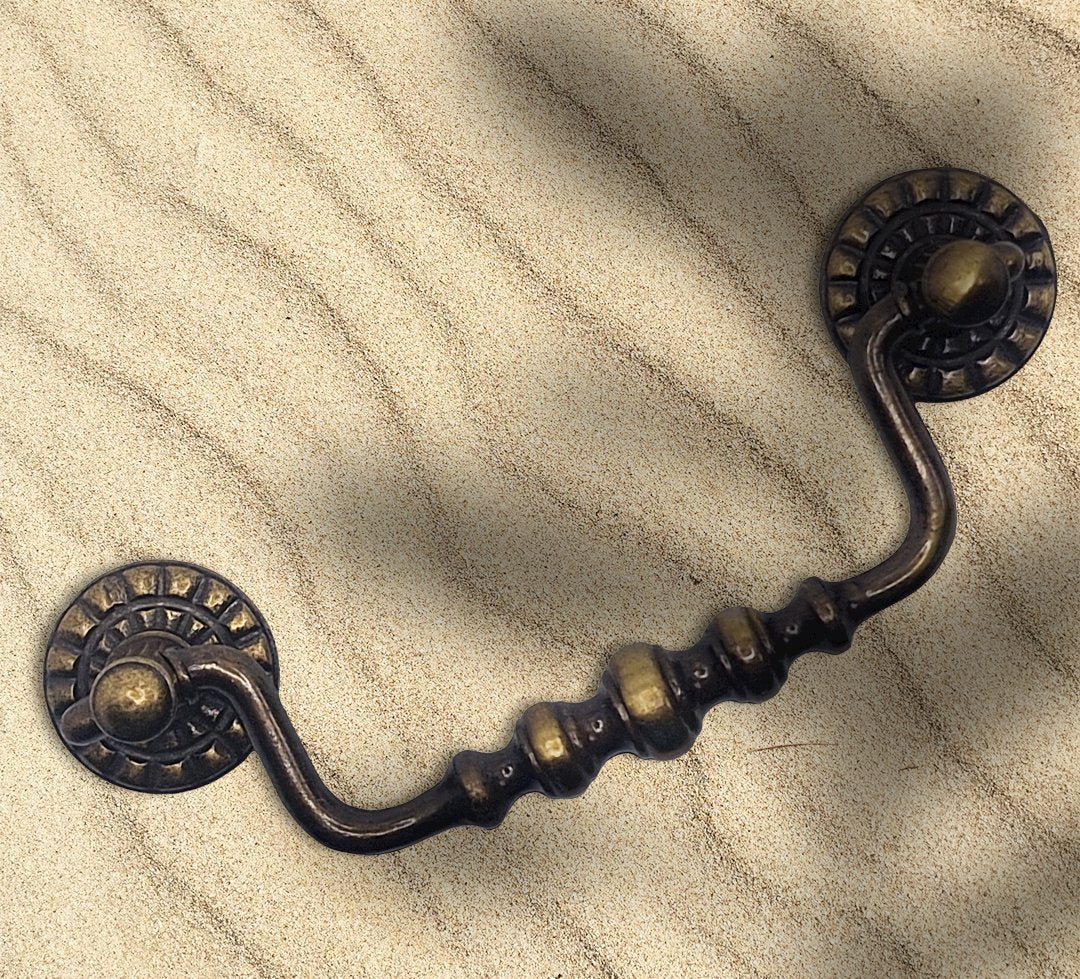 Vintage Cabinet Handle — Old Brass, Model 400B BR