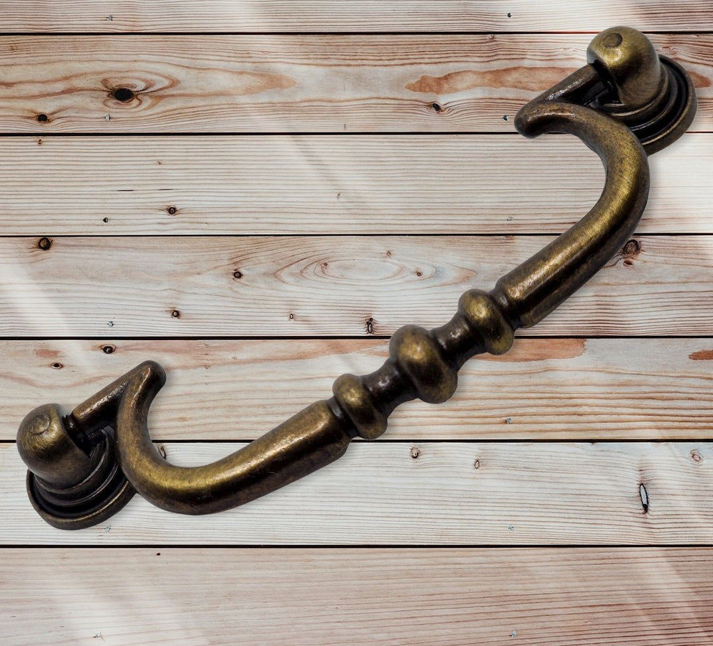 Vintage Cabinet Handle — Old Brass, Model 403G BR