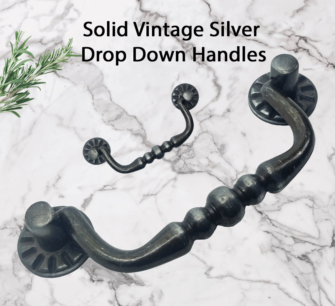 Vintage Cabinet Handle — Old Silver, Model 452/3 VA