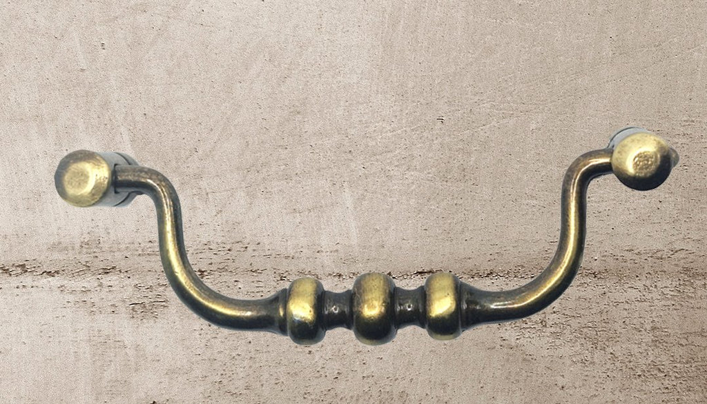 Vintage Cabinet Handle — Old Brass, Model 466 BR