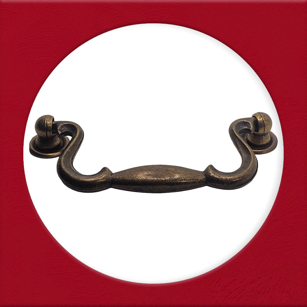 Vintage Cabinet Handle — Old Brass, Model 644-07