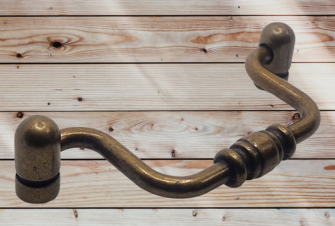 Vintage Cabinet Handle — Old Brass, Model 645-28