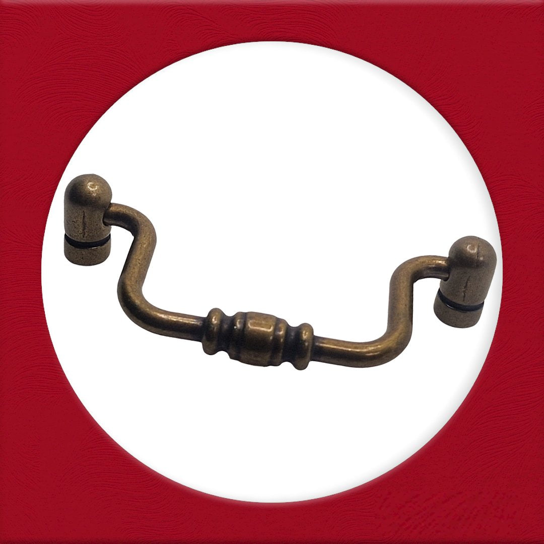 Vintage Cabinet Handle — Old Brass, Model 645-28