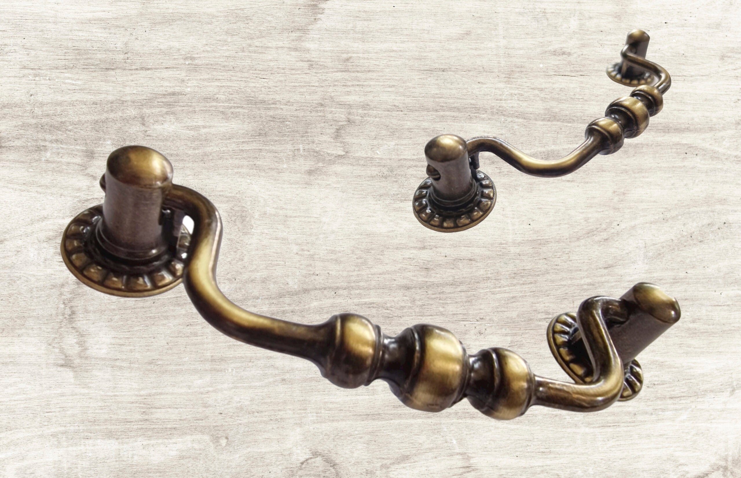 Vintage Cabinet Handle — Old Brass, Model 400A